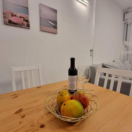 Beautiful 2-Bedroom Sea-View apartment Netanya Exterior foto